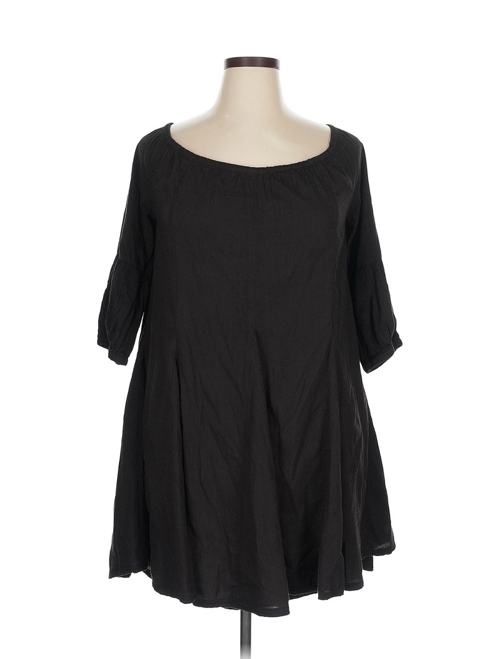 Anthropologie Black Scoop-Neck Tunic with Three-Quarter Sleeves